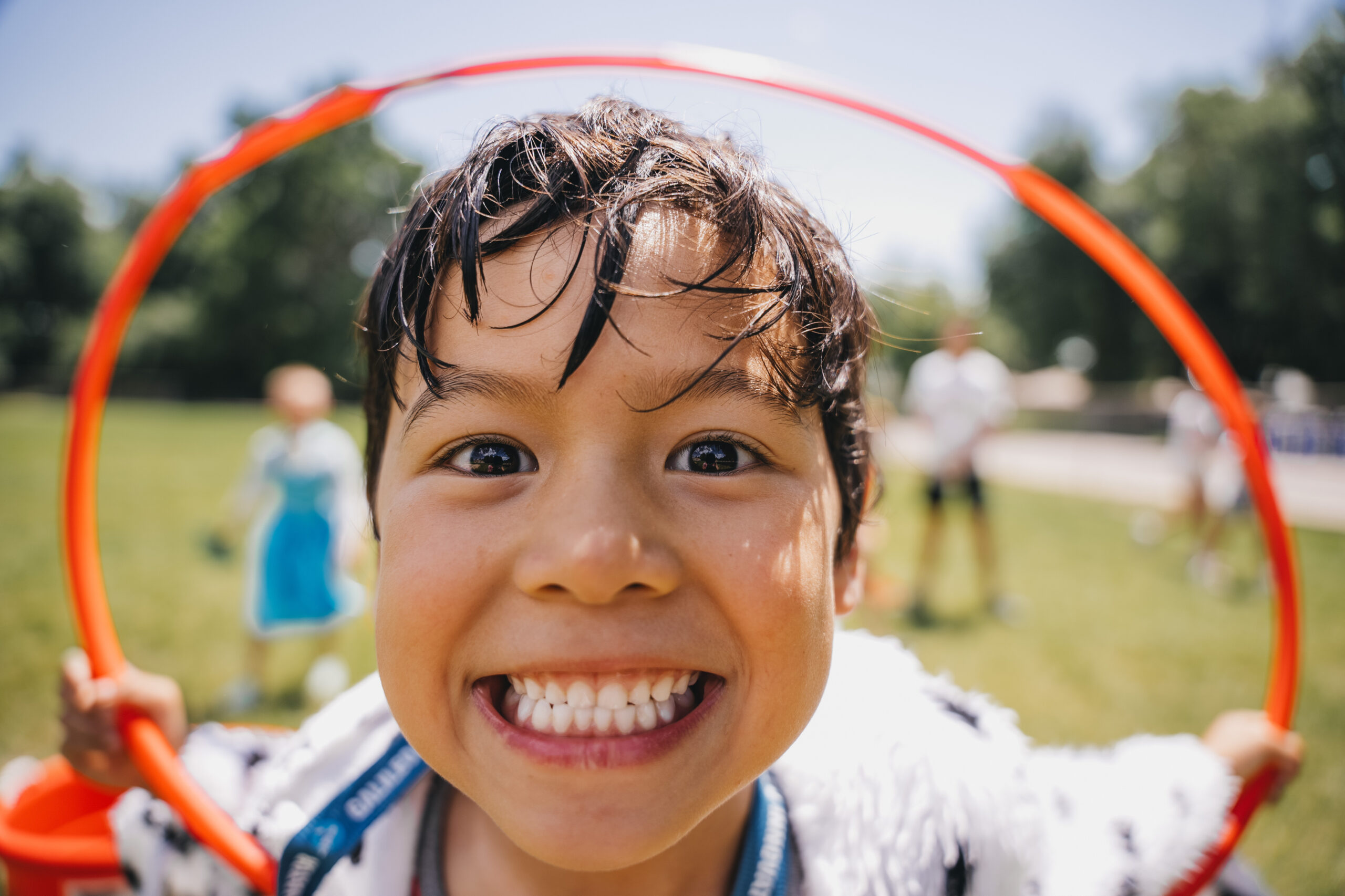 kid playing outdoor