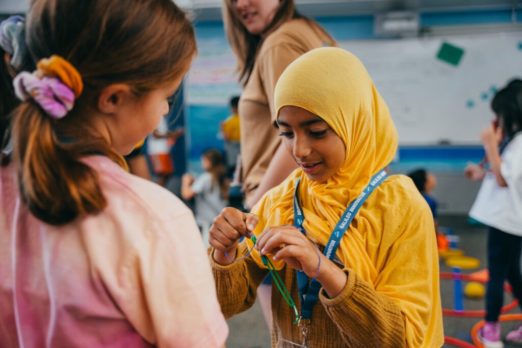 Crafting with Style: A Step-by-Step Guide on How to Make a Lanyard